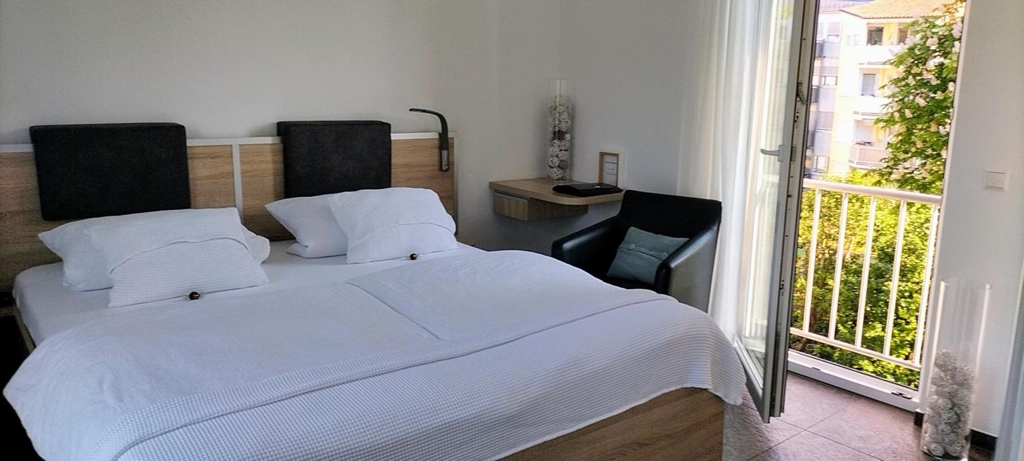 Alte Stadtmauer - Apartment Σίνσχαϊμ Εξωτερικό φωτογραφία